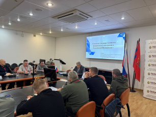 Председатель контрольно-счетной палаты Волгоградской области Александр Носов выступил с лекцией перед победителями кадрового проекта — участниками СВО программы «Сталинградский призыв»